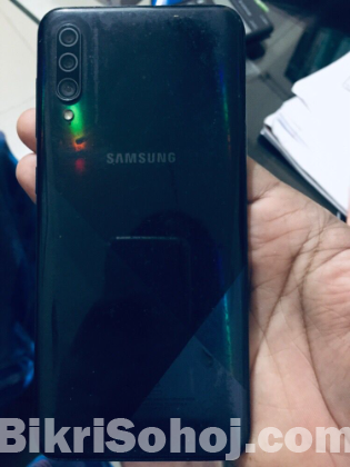 Samsung A30s